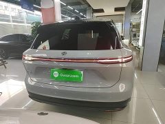 NIO ES8 2023 75kWh Executive - ფოტო 6