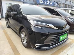 Toyota Sienna 2.5L Hybrid AWD Premium - ფოტო 4