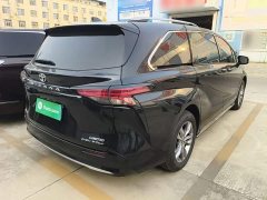 Toyota Sienna 2.5L Hybrid AWD Premium - ფოტო 7