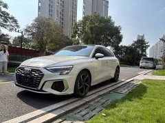 Audi A3 Sportback 35 TFSI Fashion Sport - ფოტო 1