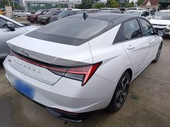 Hyundai Elantra 1.5L CVT Luxury - ფოტო 7
