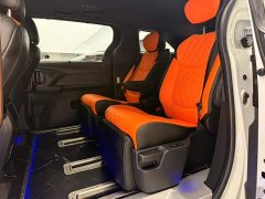 Toyota Sienna 2023 2.5L Hybrid Premium Edition - ფოტო 19
