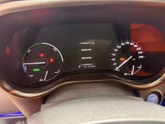 Toyota Sienna 2023 2.5L Hybrid Premium Edition - ფოტო 8