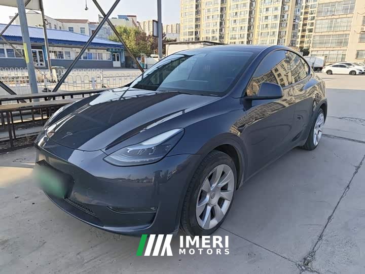 Tesla Model Y Facelift Long Range All-Wheel Drive