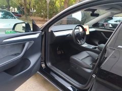 Tesla Model Y Rear-Wheel Drive - ფოტო 16