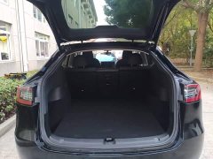 Tesla Model Y Rear-Wheel Drive - ფოტო 19