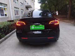 Tesla Model Y Rear-Wheel Drive - ფოტო 6