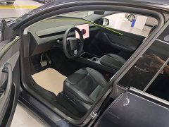 Tesla Model Y Rear-Wheel Drive - ფოტო 16