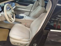 Buick Zhijing L7 Extended Range Avvia - ფოტო 15