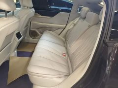 Buick Zhijing L7 Extended Range Avvia - ფოტო 17