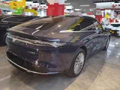 Buick Zhijing L7 Extended Range Avvia - ფოტო 7