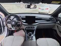 BYD Qin PLUS 2023 Champion Edition DM-i 120KM Leading - ფოტო 10