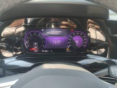 Volkswagen Golf 280TSI DSG R-Line 50th Anniversary Edition - ფოტო 12
