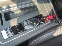 Volkswagen Golf 280TSI DSG R-Line 50th Anniversary Edition - ფოტო 9