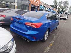 Ford Focus Sedan EcoBoost 180 Automatic Trend - ფოტო 7