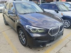 BMW X1 sDrive25Li Leading Edition - ფოტო 4