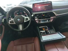 BMW 5 Series 530Li Luxury M Sport Package - ფოტო 10