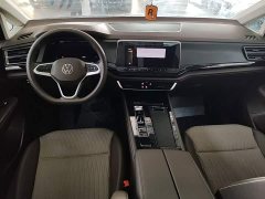 Volkswagen Viloran 330TSI Business Edition - ფოტო 10