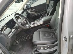 FAW Red Flag HS7 PHEV 2.0T PHEV AWD Flagship Edition 6-Seater - ფოტო 15