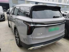 FAW Red Flag HS7 PHEV 2.0T PHEV AWD Flagship Edition 6-Seater - ფოტო 5