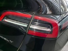 Tesla Model Y 2022 Facelift Rear-Wheel Drive - ფოტო 8