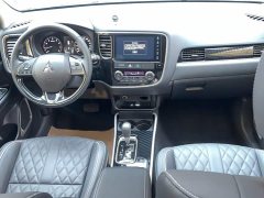 Mitsubishi Outlander 2.0L 2WD Comfort Edition 7-Seater - ფოტო 15