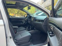 Mitsubishi Outlander 2.0L 2WD Comfort Edition 7-Seater - ფოტო 17