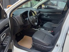Mitsubishi Outlander 2.0L 2WD Comfort Edition 7-Seater - ფოტო 9
