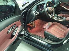 BMW 3 Series 325Li M Sport Package - ფოტო 16