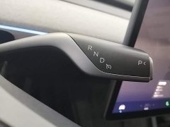 Tesla Model Y Rear-Wheel Drive - ფოტო 14