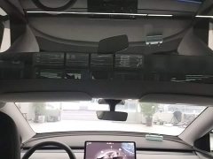 Tesla Model Y Rear-Wheel Drive - ფოტო 18