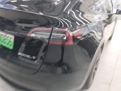 Tesla Model Y Rear-Wheel Drive - ფოტო 8