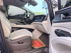 Denza D9 2022 DM-i 970 AWD Flagship - ფოტო 17