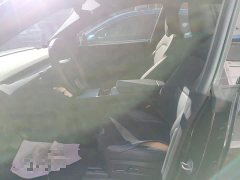 Tesla Model Y Rear-Wheel Drive - ფოტო 11