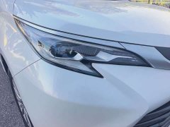 Toyota Sienna 2021 2.5L Hybrid Premium Edition - ფოტო 6