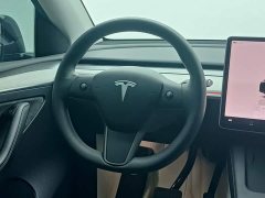 Tesla Model Y Rear-Wheel Drive - ფოტო 6