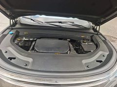 Li Auto L9 Max - ფოტო 20