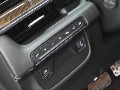 Cadillac ESCALADE 6.2L Edition - ფოტო 20