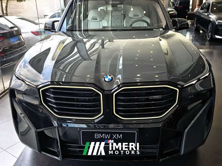 BMW XM 50e - ავტომობილი ჩინეთიდან