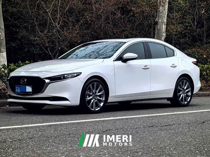 Mazda3 Angkesaila 2.0L Automatic Elegant Edition