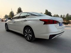 Nissan Teana 2.0L XL Comfort - ფოტო 4
