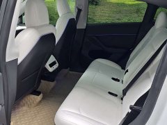 Tesla Model Y Performance All-Wheel Drive - ფოტო 7
