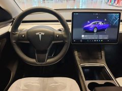 Tesla Model Y Rear-Wheel Drive - ფოტო 12