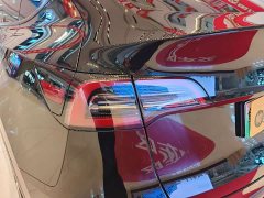 Tesla Model Y Rear-Wheel Drive - ფოტო 20