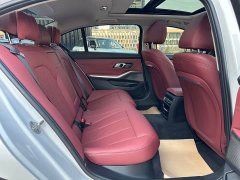BMW 3 Series 320Li M Sport Package - ფოტო 17