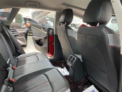 Volkswagen Lingdu L 280TSI DSG Dazzling Red Edition - ფოტო 5