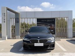 BMW 5 Series 530Li Luxury M Sport Package - ფოტო 2