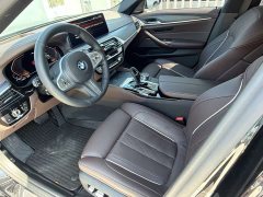 BMW 5 Series 530Li Luxury M Sport Package - ფოტო 4
