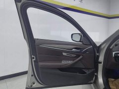BMW 5 Series 530Li Premier Luxury Package - ფოტო 7
