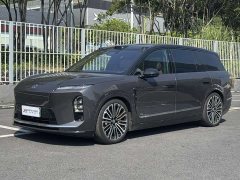 NIO ES8 Six-Seat Executive Signature Edition - ფოტო 1